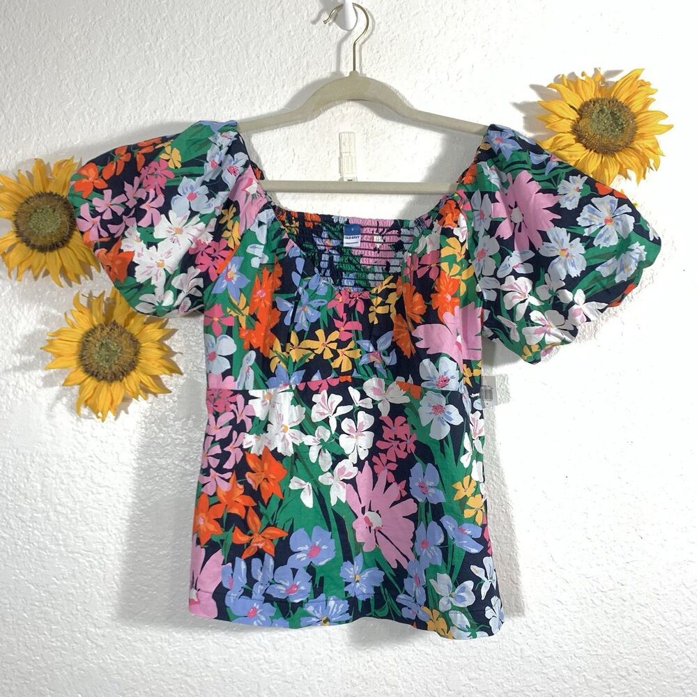 Old Navy NWT Floral Puffy Sleeve V-Neck Skirted Blouse Size Small Women’s